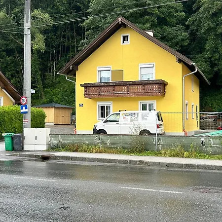 Wunderschoenes 2zimmer In Sbg